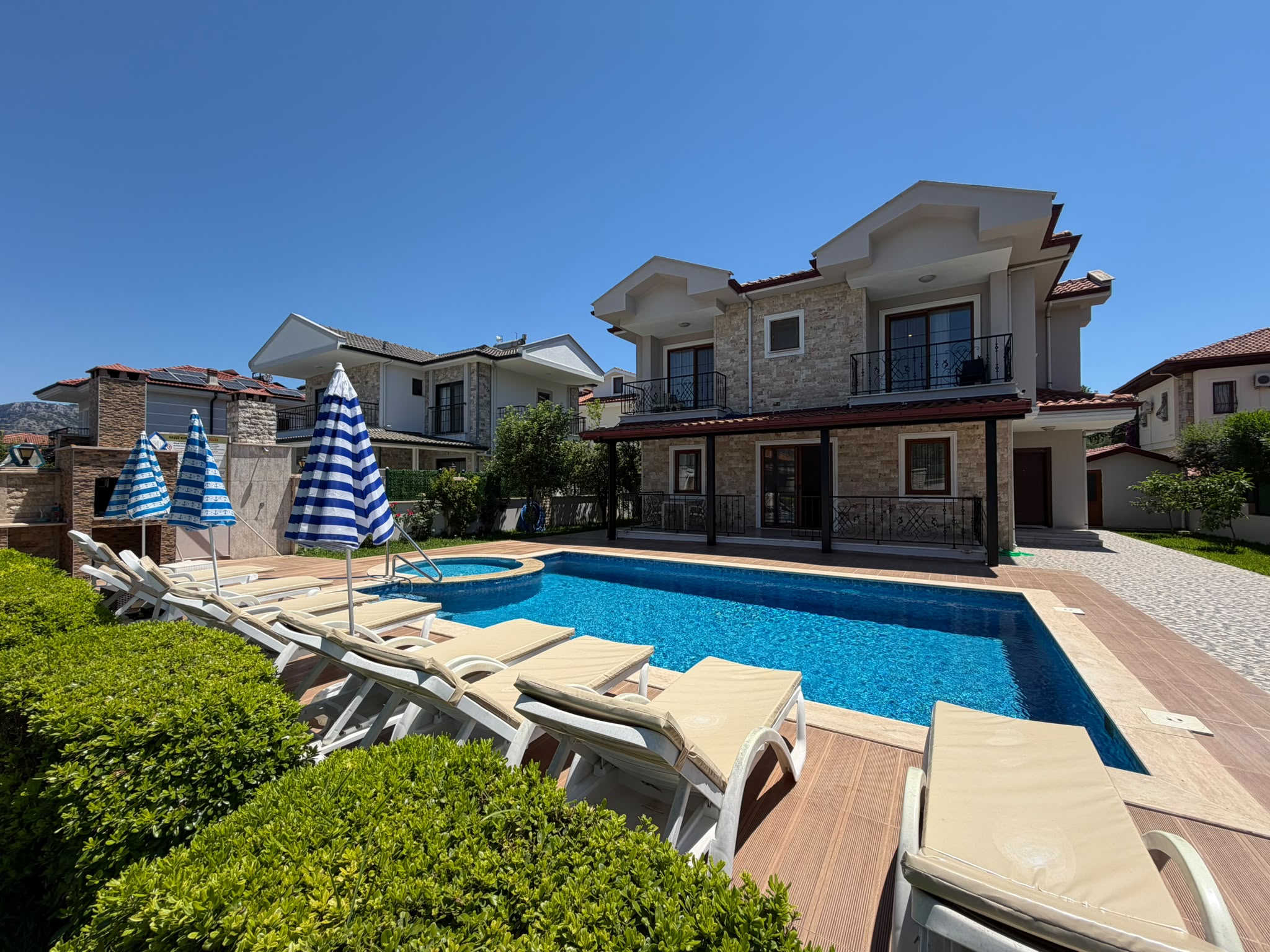 Villa